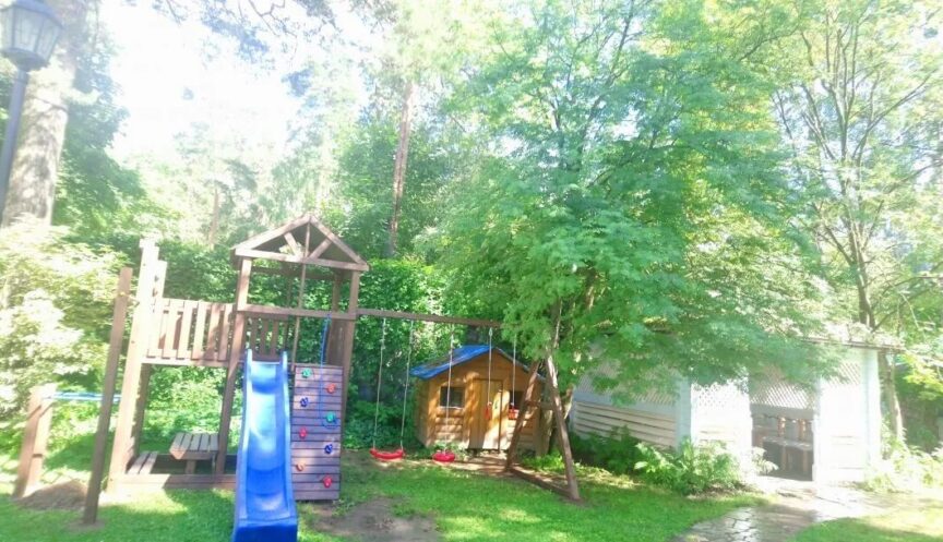 Детская площадка